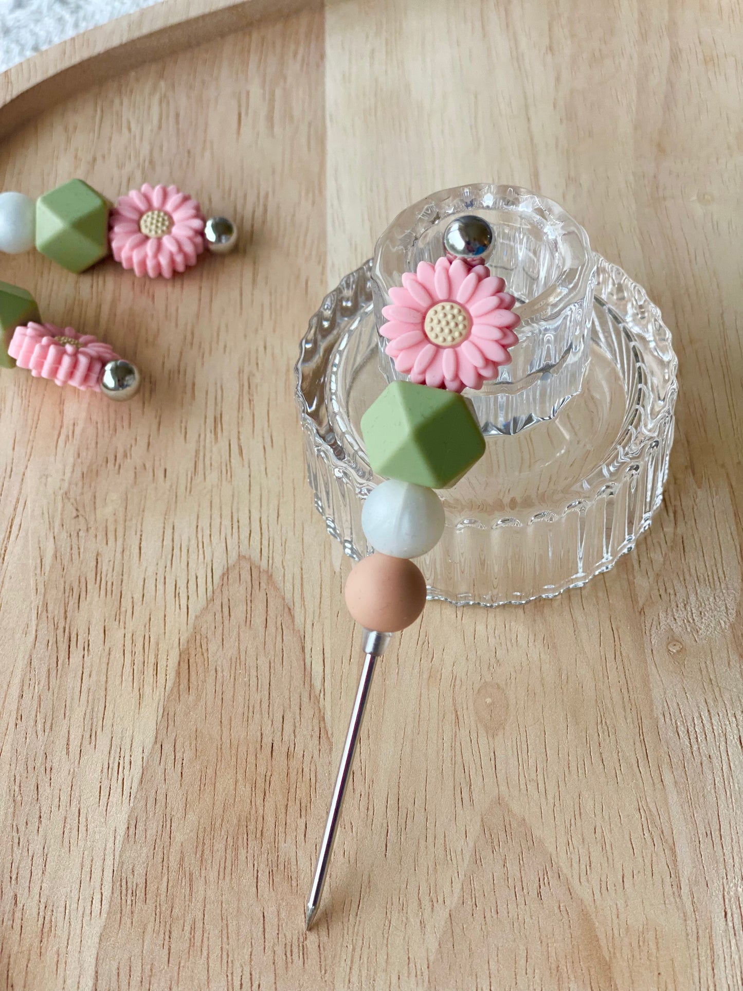 Scribe Marguerite Rose 4
